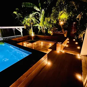 Monarks : Paradise Is Very Nice Villa
